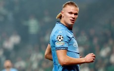 镜报：曼城给哈兰德提供报价 续约2年周薪50万镑