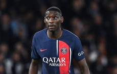 队报：穆阿尼发挥未达预期 巴黎冬窗考虑将其出售