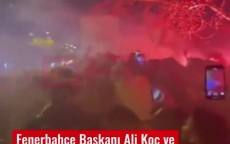 不满球队表现！费内巴切球迷聚众抗议俱乐部主席和球员