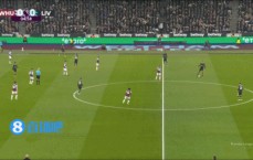 玩火啊，罗伯逊后场传球失误，帕奎塔铲射打高