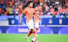 媒体人：30岁的钟晋宝成了攻守兼备的全能战士，未来能有不少机会