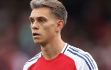 邮报：阿森纳正在和特罗萨德谈续约，球员薪资将大幅提高