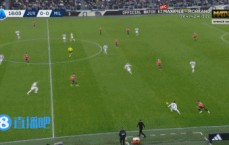 真拦不住！莱奥边路1V2一路突破后分球，米兰后续传中无果