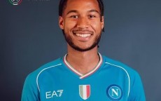 罗马诺：因交换文件后出现问题，卡尤斯特转会布伦特福德面临失败