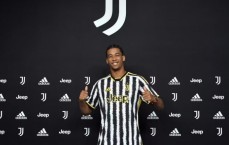 意媒：尤文20岁中场科梅嫩恰将以200万欧加盟格拉茨风暴