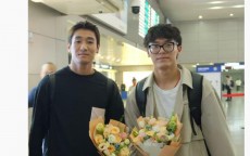 成都蓉城官方欢迎韦世豪、胡荷韬归队 18日主场迎战海港将成焦点战