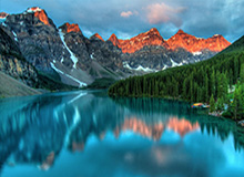 战术犯规!津门虎门将方镜淇在对方禁区前踩对方脚上染黄