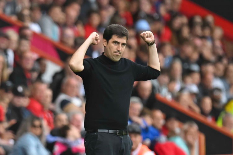 伯恩茅斯主帅:阿莫林的曼联能够更好地控制比赛,很少给对手机会